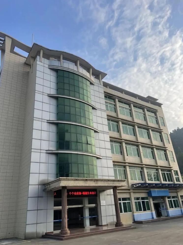 涂可诺漆｜天面防水应用案例｜韶关市城郊公路养护中心